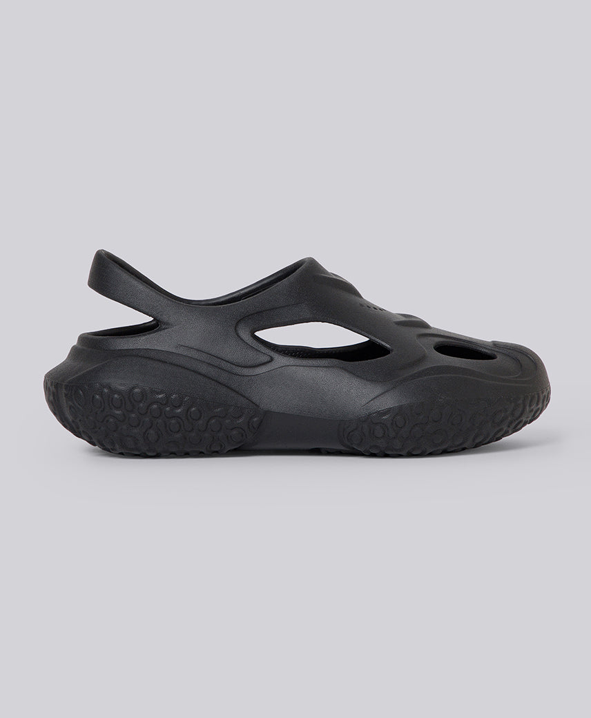 KICK AVIOR Black Men Clogs
