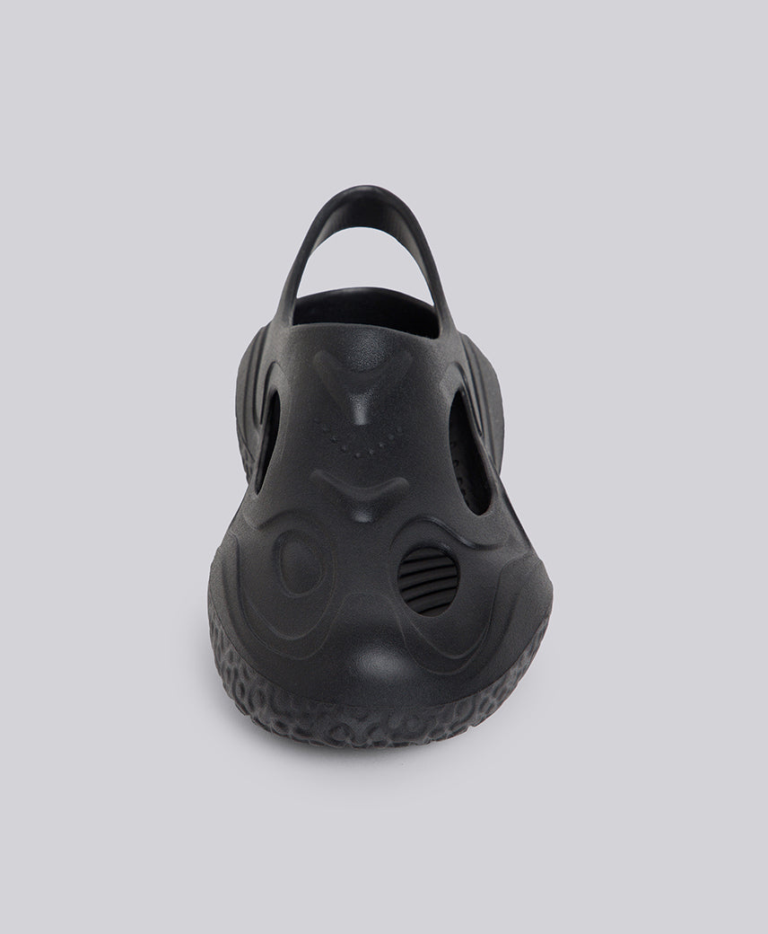 KICK AVIOR Black Men Clogs